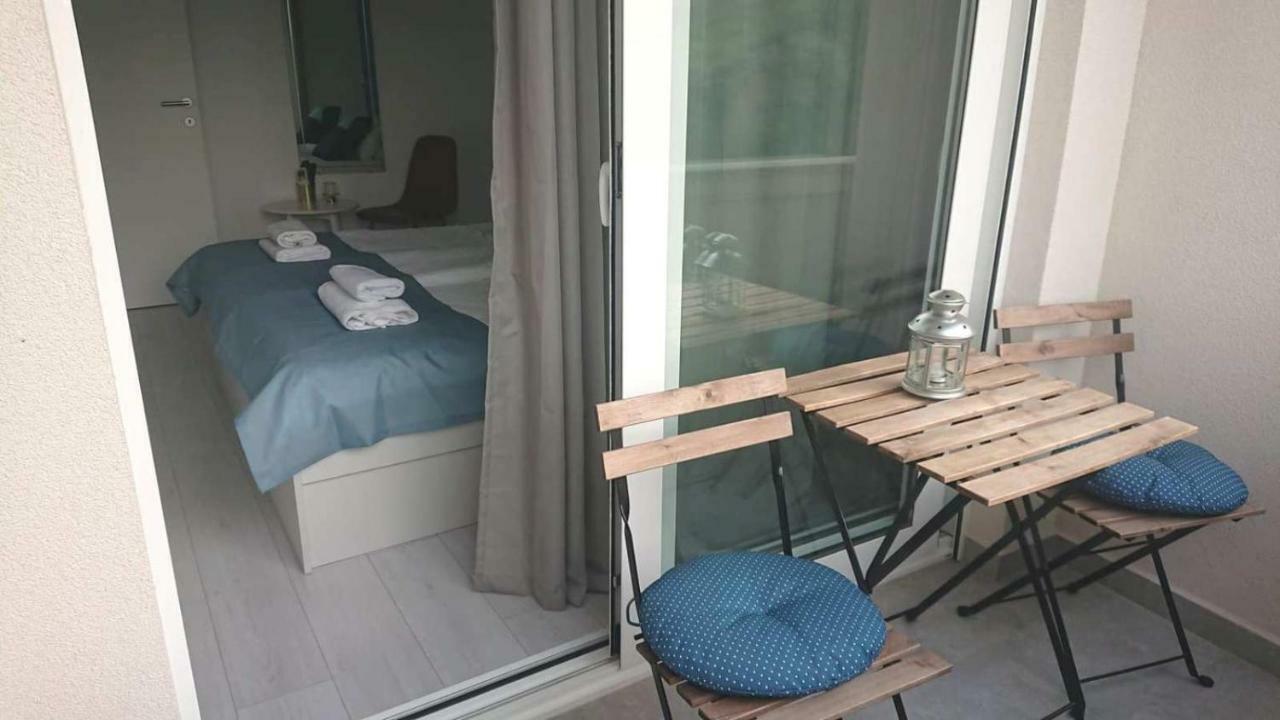 Apartments Nina Rab Town Bagian luar foto